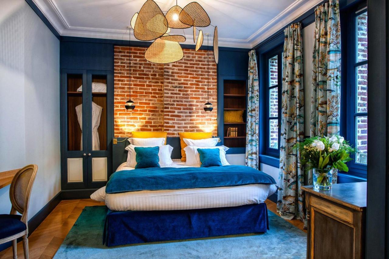 Bed and Breakfast La Petite Folie Онфлёр Экстерьер фото