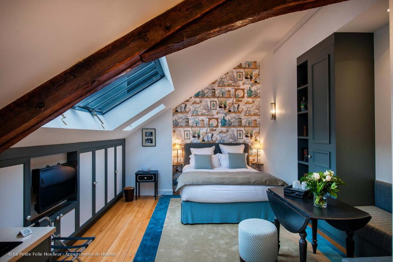 Bed and Breakfast La Petite Folie Онфлёр Экстерьер фото