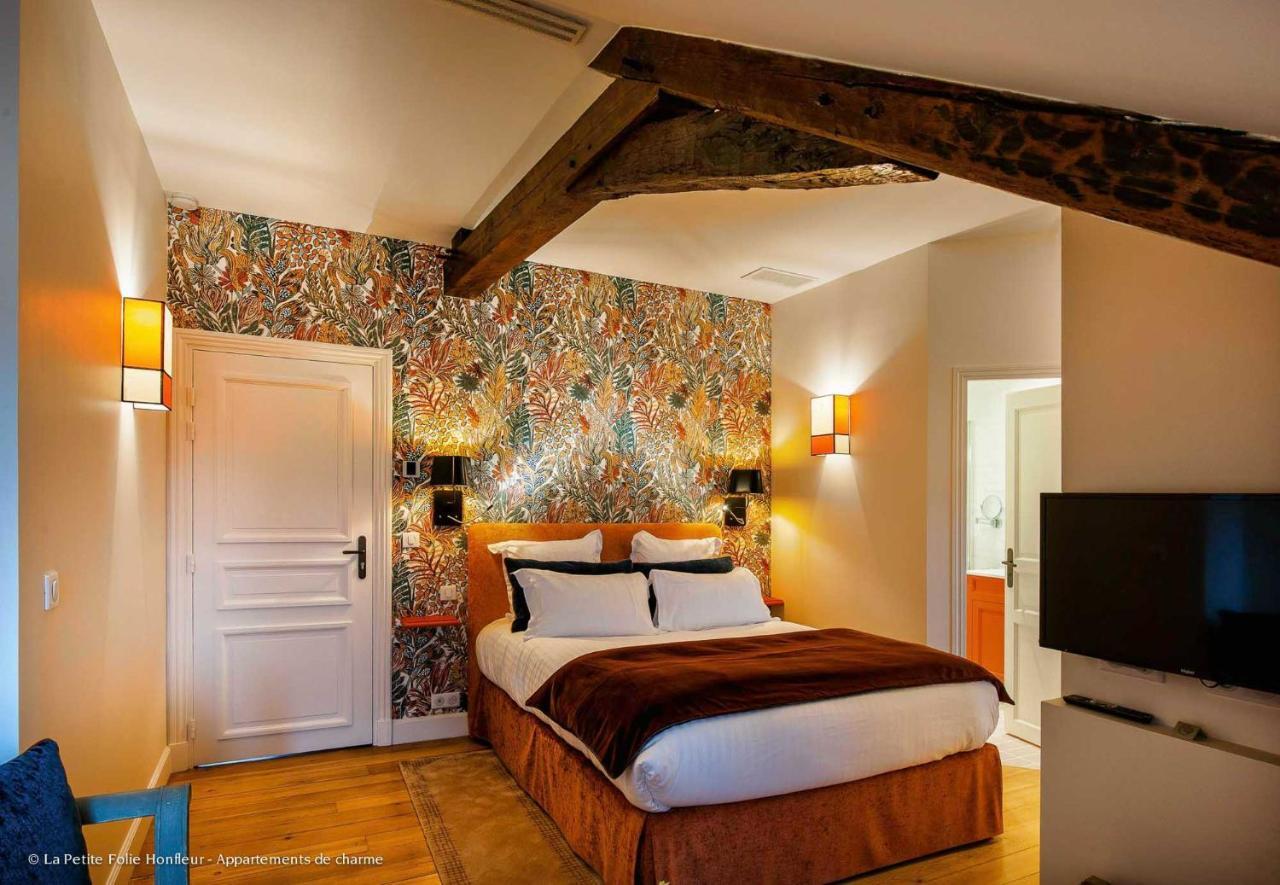 Bed and Breakfast La Petite Folie Онфлёр Экстерьер фото