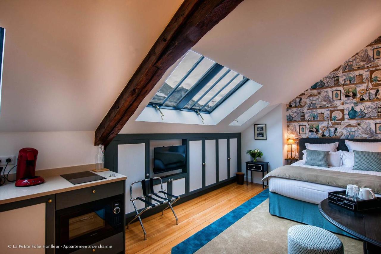 Bed and Breakfast La Petite Folie Онфлёр Экстерьер фото