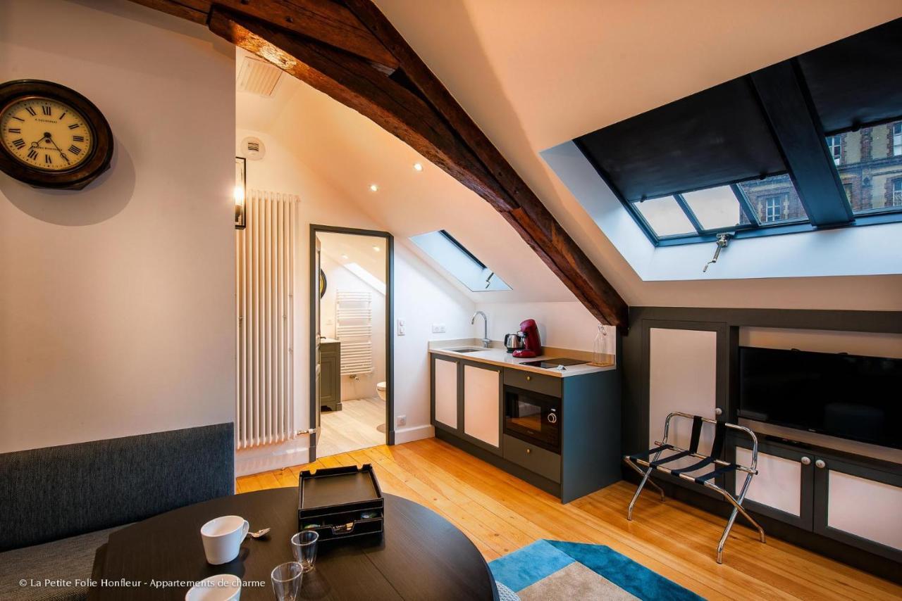 Bed and Breakfast La Petite Folie Онфлёр Экстерьер фото