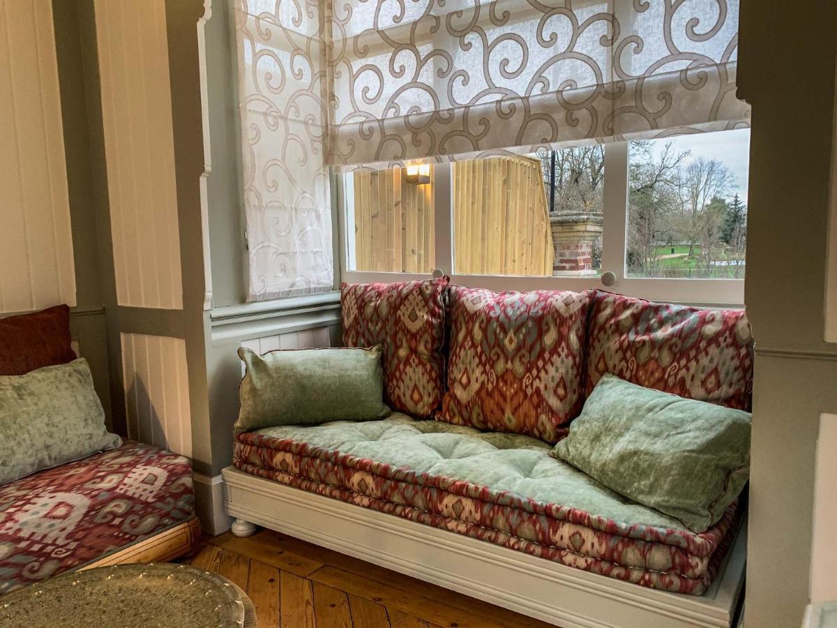 Bed and Breakfast La Petite Folie Онфлёр Экстерьер фото